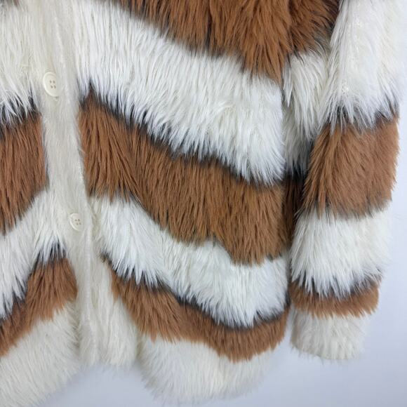 NWOT Disney X Forever 21 Bambi Womens Furry Brown/White Cardigan Sweater Medium - Picture 6 of 11